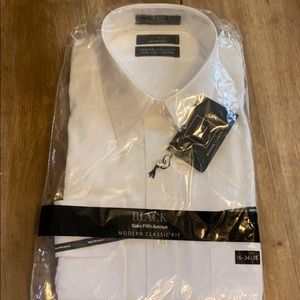 Modern Classic Fit Button Up Shirt